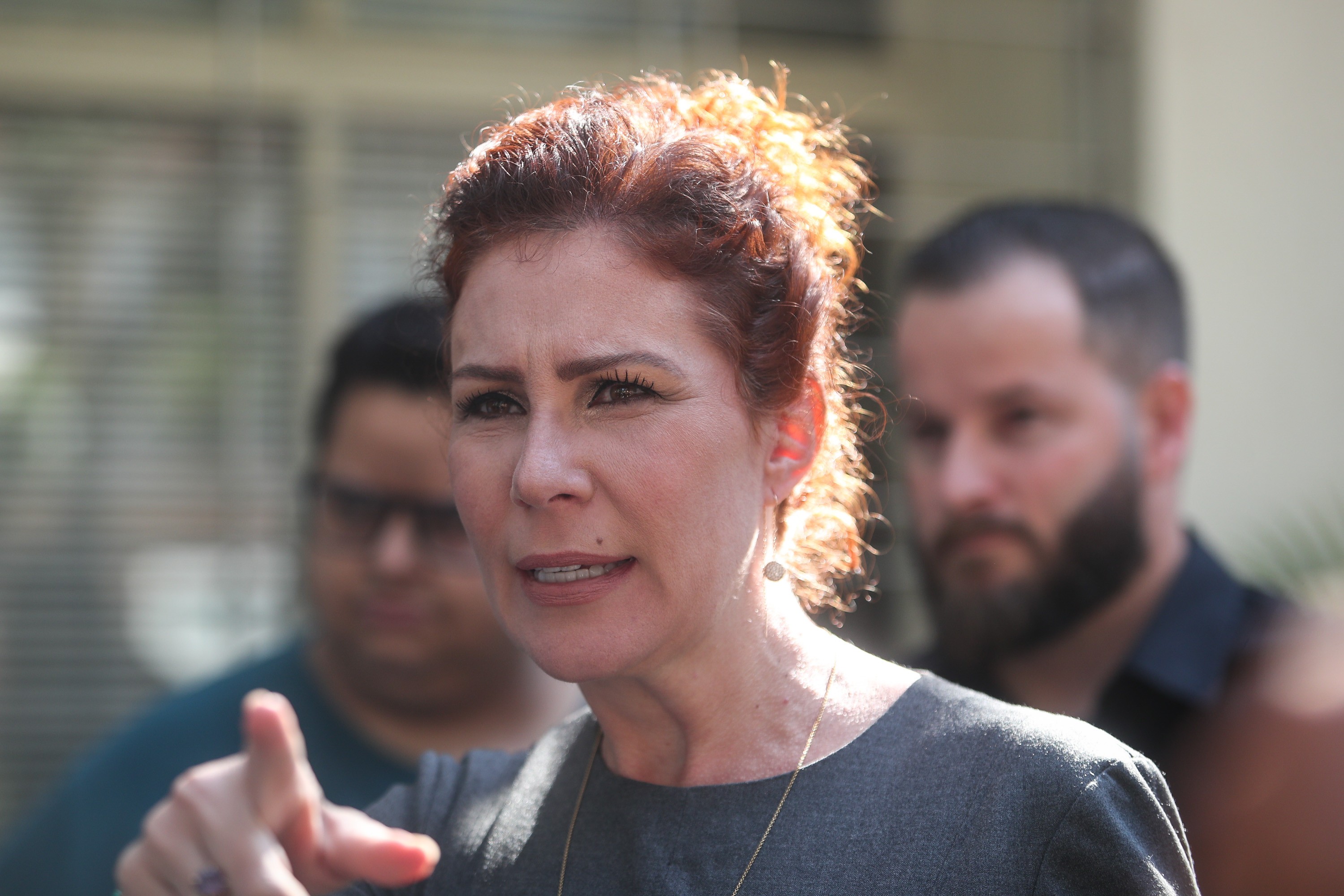 Carla Zambelli: Justiça italiana vê 'grau máximo' de risco de fuga e mantém deputada presa